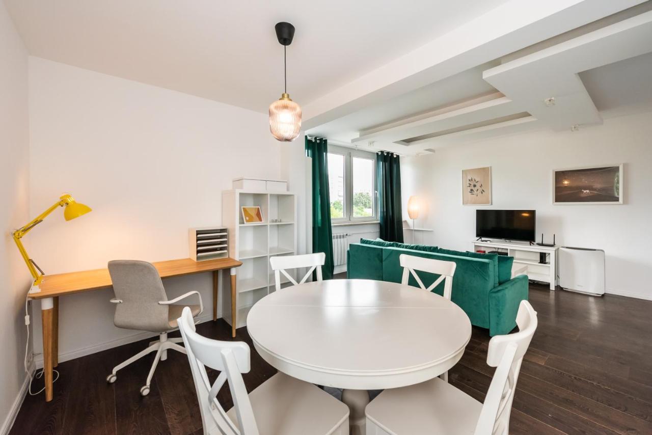 ורשה Saska Kepa Green Apartment מראה חיצוני תמונה