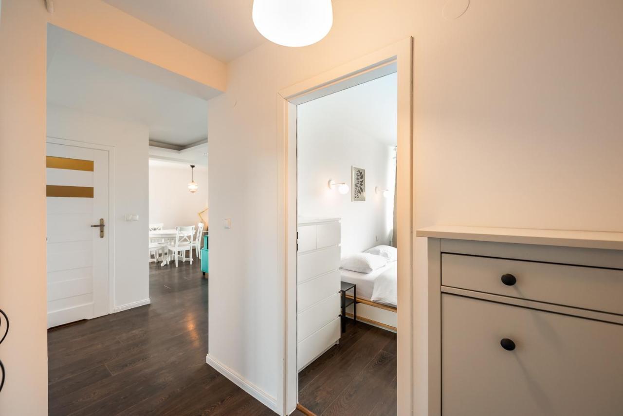 ורשה Saska Kepa Green Apartment מראה חיצוני תמונה