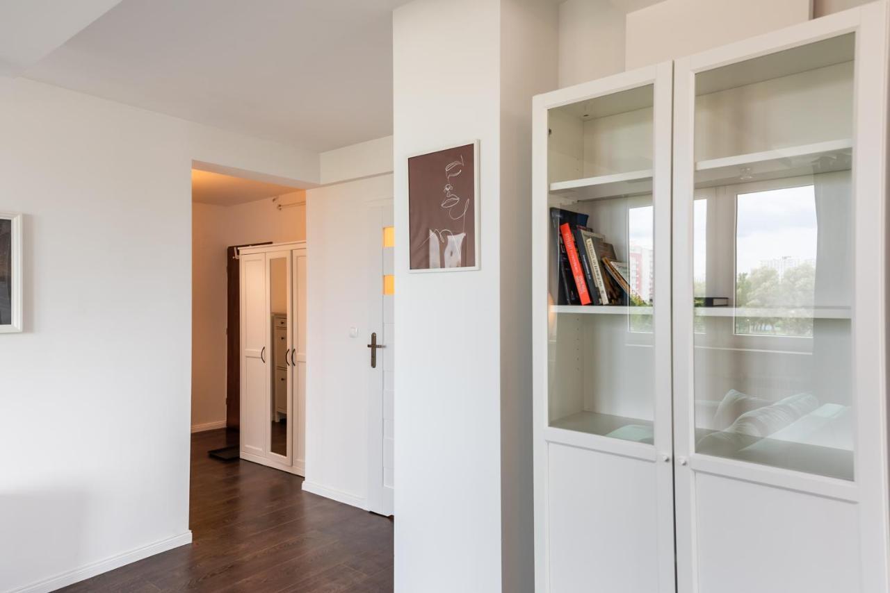 ורשה Saska Kepa Green Apartment מראה חיצוני תמונה